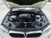 BMW 520d 2.0 Sport Line โฉม G30  ปี  2017 จด 22 รูปที่ 15